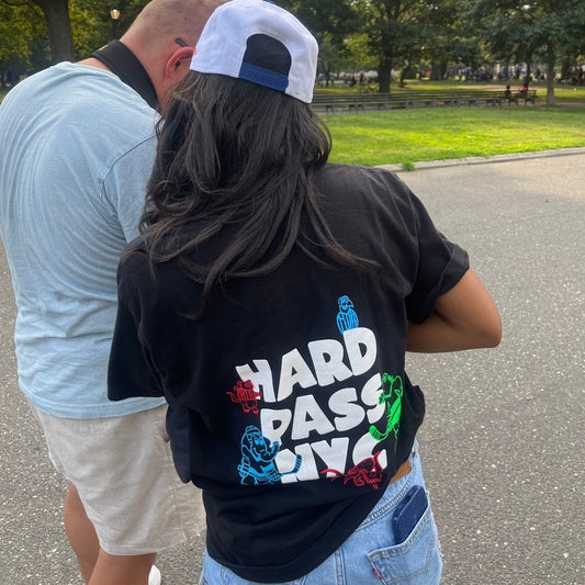 Hockey Friends tee